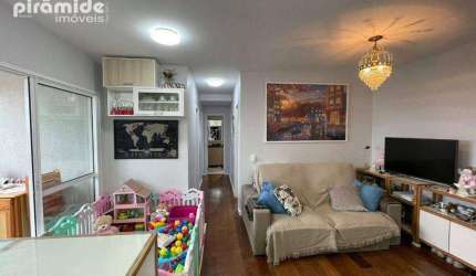 Apartamento com 3 dormitórios à venda, 70 m² por R$ 600.000,00 - Vila Industrial - São José dos Campos/SP