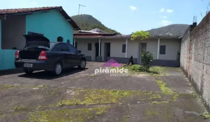 Casa Espaçosa com 7 Dormitórios em Caraguatatuba/SP - O Lar dos Seus Sonhos!