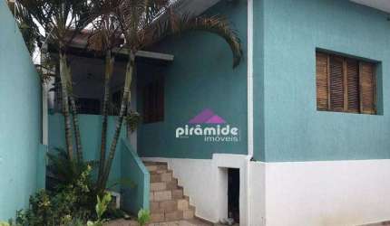 Casa com 3 dormitórios à venda, 136m² por R$ 680.000,00 - Centro - São José dos Campos/SP