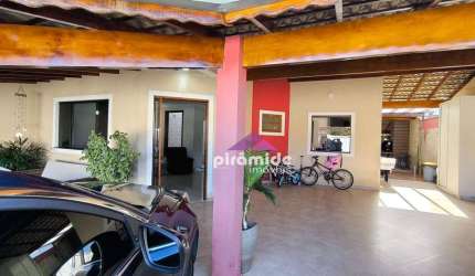 Casa com 5 dormitórios à venda, 266 m² por R$ 2.000.000,00 - Indaiá - Caraguatatuba/SP