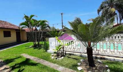 Casa com 2 dormitórios à venda, 62 m² por R$ 330.000,00 - Jardim Britânia - Caraguatatuba/SP