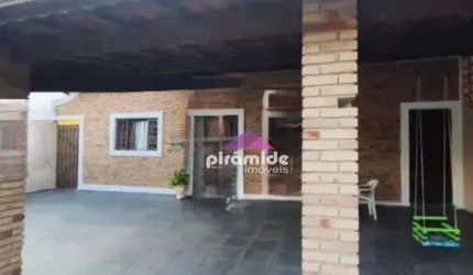Casa térrea com 3 dormitórios, sendo 1 suíte à venda, 160m² por R$ 990.000,00 - Urbanova - São José dos Campos / SP