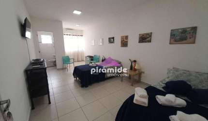 Kitnet para alugar, 30 m² por R$ 1.700,00/mês - Centro - Caraguatatuba/SP