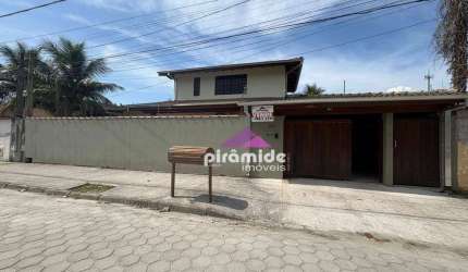 Casa com 2 dormitórios à venda, 297 m² por R$ 850.000,00 - Getuba - Caraguatatuba/SP