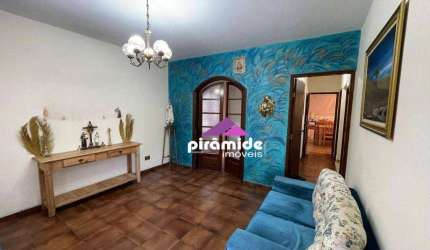Casa com 4 dormitórios à venda, 211 m² por R$ 890.000,00 - Vila Nair - São José dos Campos/SP