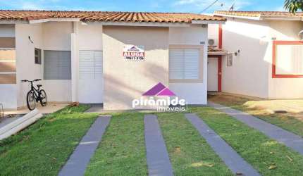 Casa para alugar, 90 m² por R$ 2.708,00 - Eugênio de Melo - São José dos Campos/SP
