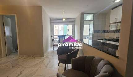 Apartamento com 3 dormitórios para alugar, 70 m² por R$ 3.051,00/mês - Monte Castelo - São José dos Campos/SP