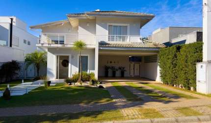 Casa em Condomínio para Locação em Atibaia, CONDOMINIO FIGUEIRA GARDEM, 3 dormitórios, 2 suítes, 5 banheiros, 4 vagas