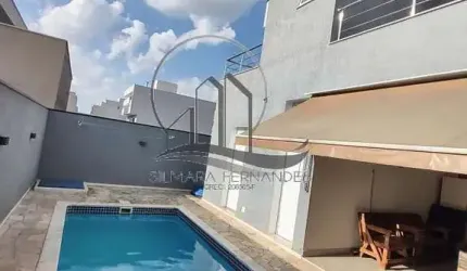 Casa à venda no bairro Centro em Sumaré/SP