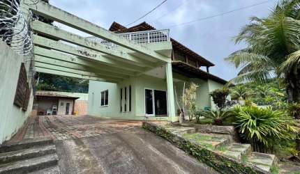 Casa para Venda em Saquarema, Bacaxá, 4 dormitórios, 1 suíte, 3 banheiros, 6 vagas
