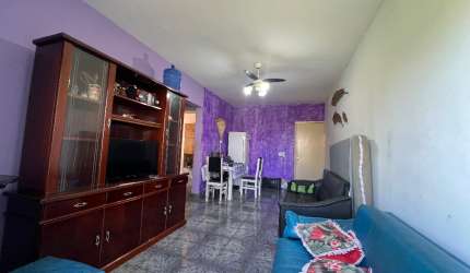 Amplo Apartamento com 1 Dormitório, Próximo ao Mar no Bairro da Vila Caiçara, em Praia Grande!!