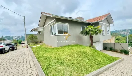 Casa com 3 quartos à venda na Rua Luizina Bonatto Bertoni, 154, Salgado Filho, Caxias do Sul por R$ 899.000