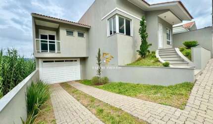 Casa com 3 quartos à venda na Rua Luizina Bonatto Bertoni, 146, Salgado Filho, Caxias do Sul por R$ 799.000