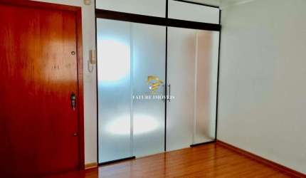 Apartamento com 3 quartos à venda na Rua Ernesto Marciaj, 548, Petrópolis, Caxias do Sul por R$ 318.000