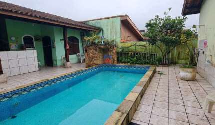 CASA COM PISCINA E 4 DORMS 1 SUITE PARA VENDA NO FLORIDA - PG