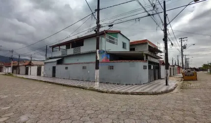 Oportunidade, 04 dormitórios, 265 m², apenas R$ 460.000,00
