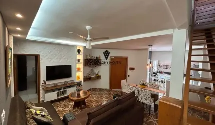 Casa sobrado 3/4 com suíte.