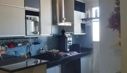 Apartamento 3/4 com suíte e closet no bairro Brasil.