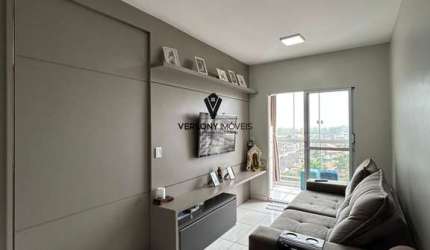 Apartamento 2/4 com piscina no bairro Jardim Europa