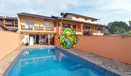 Pousada à venda, 750 metros da Praia Martim de Sá, Caraguatatuba, SP.