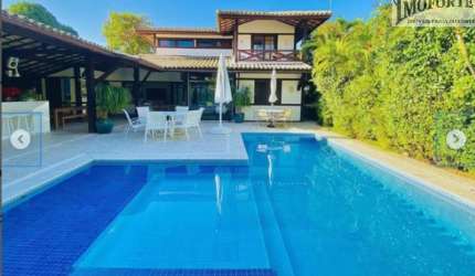 Casa 5 suítes com lazer completo !