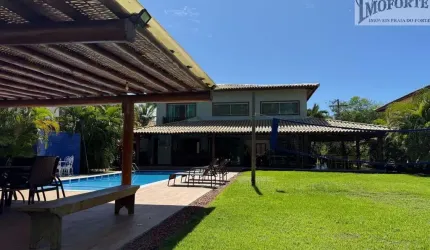 Linda Casa 4 suítes, em condomínio frente mar bem próximo da Vila !