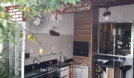 Linda casa com 3 quartos sendo 1 suíte, armários projetados, excelente localização. Aceita financiamento!TO AGOSTINHO