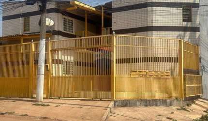 Predio com 14 kitinet QR 615 Samambaia Norte