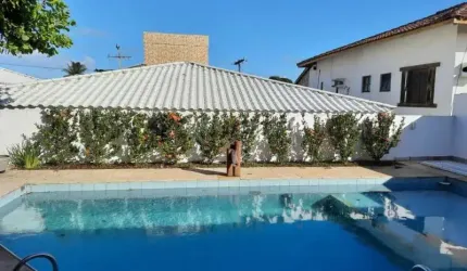 Casa em condomínio fechado com 4 quartos à venda na Rua Praia de Tubarão, Vilas do Atlantico, Lauro de Freitas, 317 m2 por R$ 1.750.000