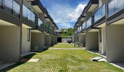 Casa em condomínio fechado com 3 quartos à venda na Rua Waldir Pires, 20, Centro, Lauro de Freitas, 145 m2 por R$ 550.000