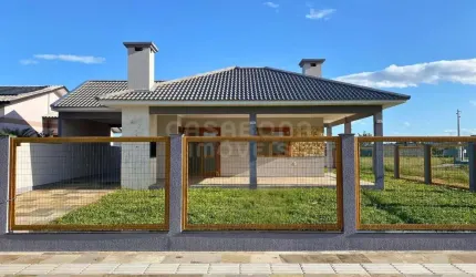 Casa com 3 quartos à venda na Rua Mampituba, 312, Camboim, Arroio do Sal por R$ 730.000