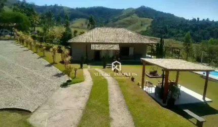 Chácara com 2 dormitórios à venda, 3200 m² por R$ 980.000,00 - Zona Rural - Paraibuna/SP