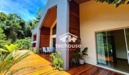 Casa de campo linear, no Green Valley, Teresópolis, 3 suítes, 220 m² e total integração à natureza