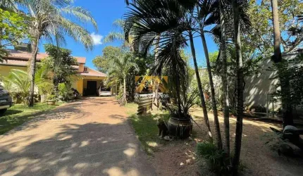 Casa 3/4, sendo 1 suíte, 240 m² - 212 norte (ASR NE 25) - Palmas/TO