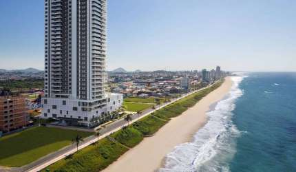 Farol da Barra Home Club - Frente Mar