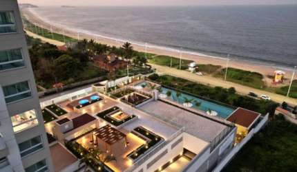 Summer Home Club  Apartamento Condomínio Frente Mar  Pé na Areia