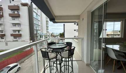 Apartamento com 3 Quartos - Quadra do Mar