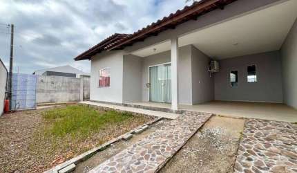 Casa com 3 Dormitórios Averbada