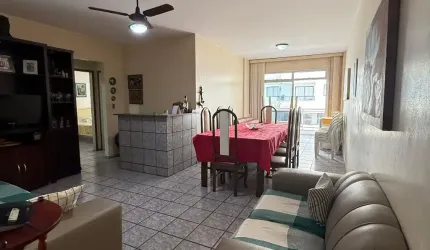 Este apartamento está a venda