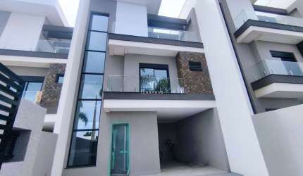 Casa com 3 quartos à venda na Avenida Nossa Senhora da Boa Esperança, Centro, Pinhais, 203 m2 por R$ 1.330.000