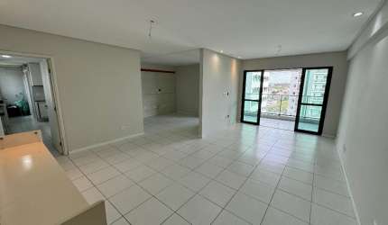 Apartamento para venda tem 149 metros quadrados com 4 quartos em Encruzilhada - Recife - PE