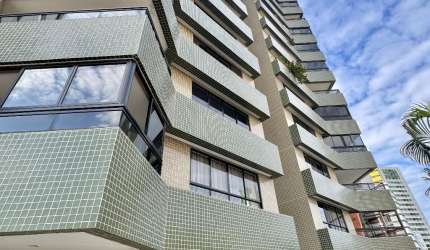 Apartamento  para venda tem 160 metros quadrados com 3 quartos em Encruzilhada - Recife - PE