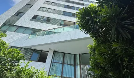 Apartamento para venda possui 80 metros quadrados com 3 quartos em Madalena - Recife - PE
