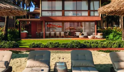 Casa pé na areia  para venda tem 249 metros quadrados com 4 quartos em praia - Japaratinga - AL