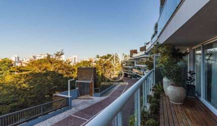 Casa moderna em localização cobiçada em frente ao condomínio Pignatari e próximo às melhores Linda vista para toda região residencial