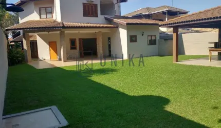 Luxuosa Casa em Condomínio para Locação em Campinas-SP, 3 Quartos, 1 Suíte, 2 Salas, 5 Banheiros, 4 Vagas, 300m²