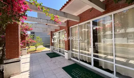 Lindo Sobrado em Condomínio Fechado
