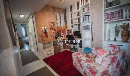 Excelente Apartamento a 100m da 9 de Julho
