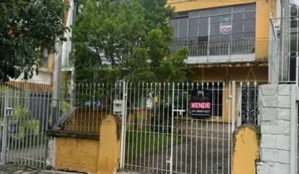 Imóvel Comercial para Venda em Curitiba, Água Verde, 6 dormitórios, 2 banheiros