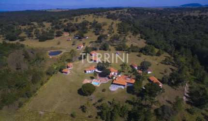Fazenda para venda localizada em Avaré tendo como divisa represa Jurumirim Avaré-SP